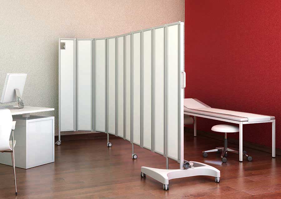 ropimex Folding wall mobile in a doctor's office