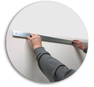 ropimex DIVI smart les panneaux muraux ultralégers DIVI smart® sont équipés d’aimants sur le côté face. Installation facile: coller ou visser les rails métalliques appropriés au mur et poser les panneaux.